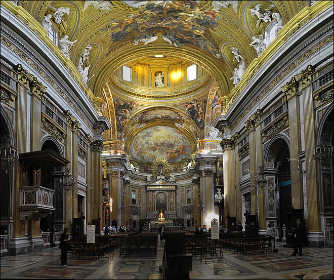 L'intérieur de l'église du Gesù L'église du Gesù de Rome