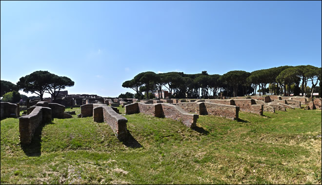 Les Grandi Horrea d'Ostia Antica Les entrepôts à Ostia Antica
