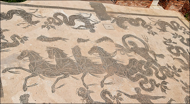 Ostia Antica, les thermes de Neptune