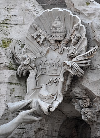Blason du Pape Innocent X La place Navone