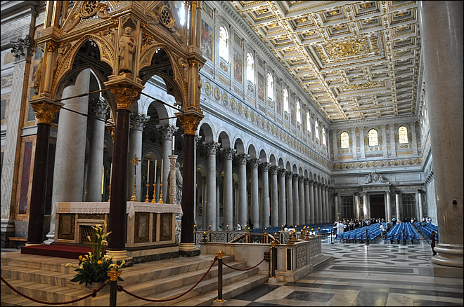Le ciborium de la basilique Saint Paul hors les murs