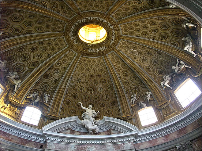 La coupole de l'église Saint André du Quirinal L'église Saint André du Quirinal