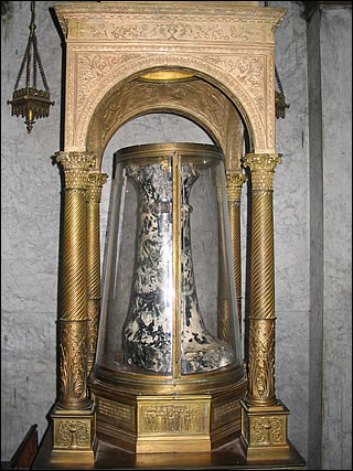 Colonne de la flagellation du Christ La basilique Sainte Praxède de Rome