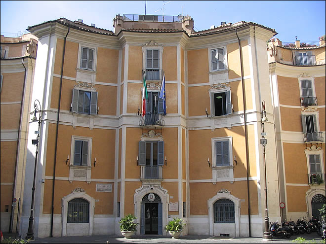 La place de l'église de Saint Ignace de Rome L'église Saint Ignace de Rome