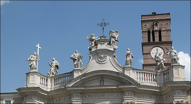 L'église Santa Croce in Gerusalemme