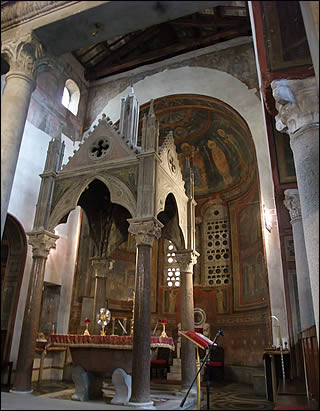 Baldaquin de Santa Maria in Cosmedin L'église Santa Maria in Cosmedin