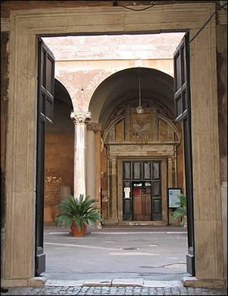 L'église Santi Quattro Coronati